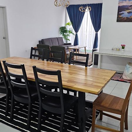 Faliza Adelia Residence Kajang Buitenkant foto